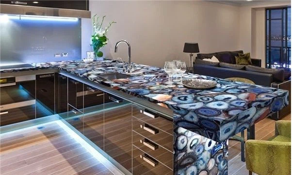 New Design Led Lighted Translucent Marble Bar Counter